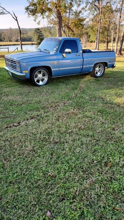 1985 Chevrolet C10 Silverado Pickup