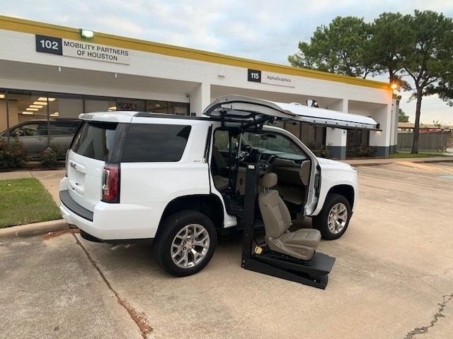 2018 GMC Yukon SLT photo