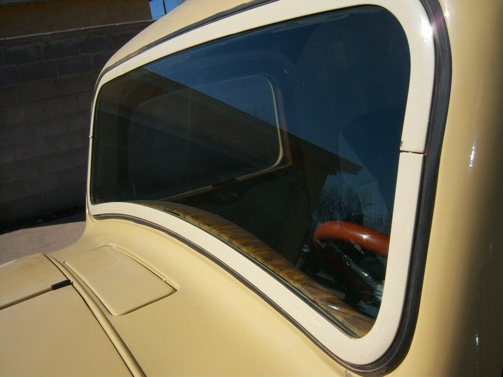 1937 GMC Yukon XL Denali photo