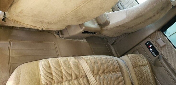 1994 Chevrolet Suburban K1500 photo