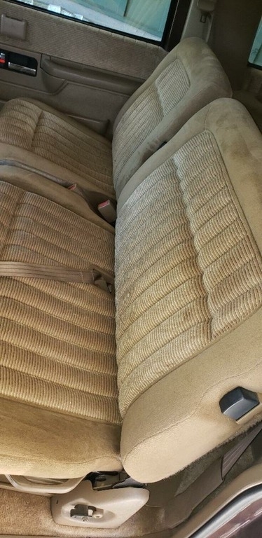 1994 Chevrolet Suburban K1500 photo