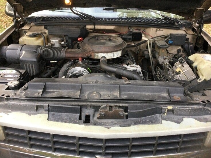 1993 Chevrolet Suburban K2500 photo