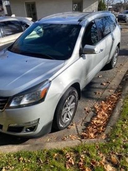 2017 Chevrolet Traverse LT photo