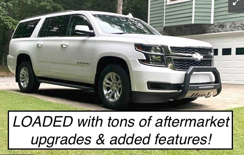 2019 Chevrolet Suburban LT 1500 photo