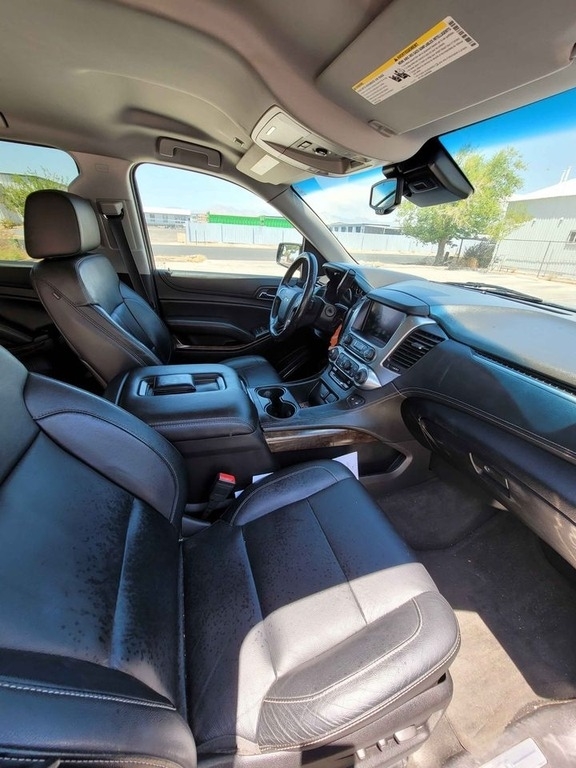 2015 Chevrolet Suburban LT 1500 photo
