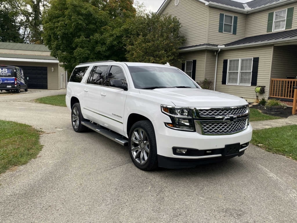 2018 Chevrolet Suburban LT 1500 photo
