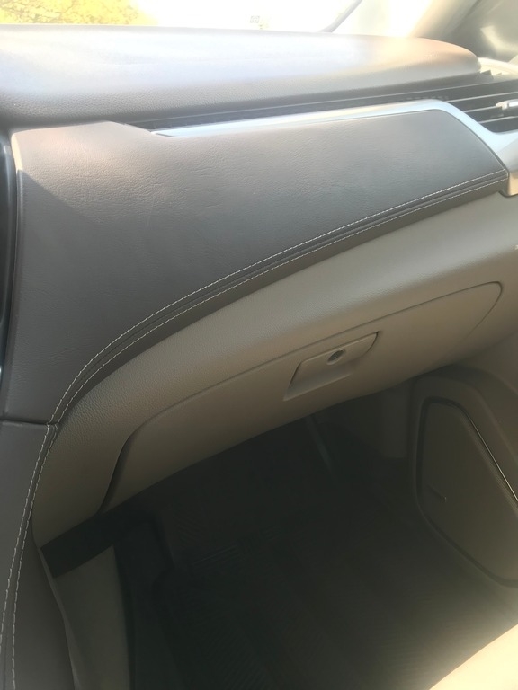 2016 Chevrolet Suburban LT 1500 photo