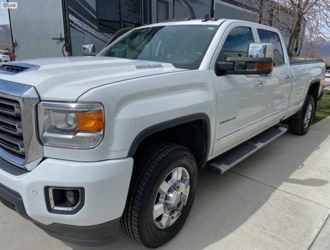 2017 GMC Sierra 3500HD SLT photo