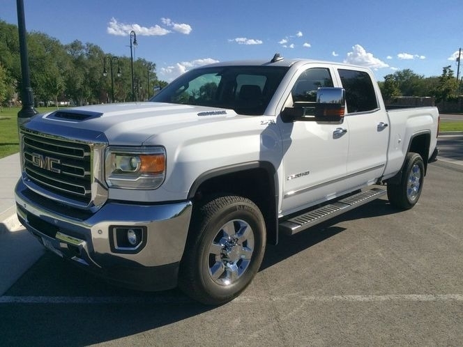 2018 GMC Sierra 3500HD SLT photo