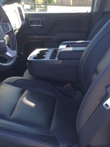 2018 GMC Sierra 3500HD SLT photo