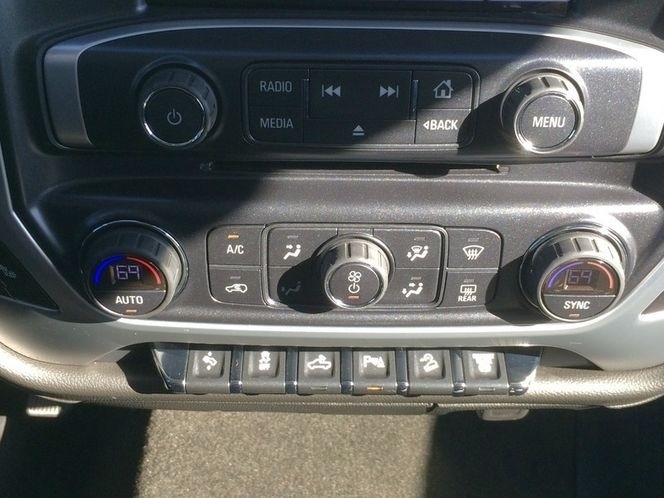 2018 GMC Sierra 3500HD SLT photo