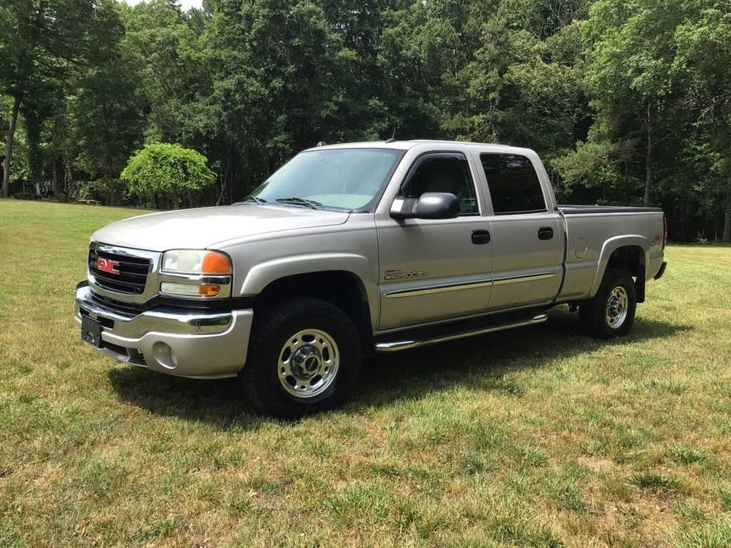 2005 GMC RSX Work Truck photo