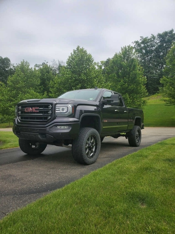 2016 GMC Sierra 1500 SLT photo
