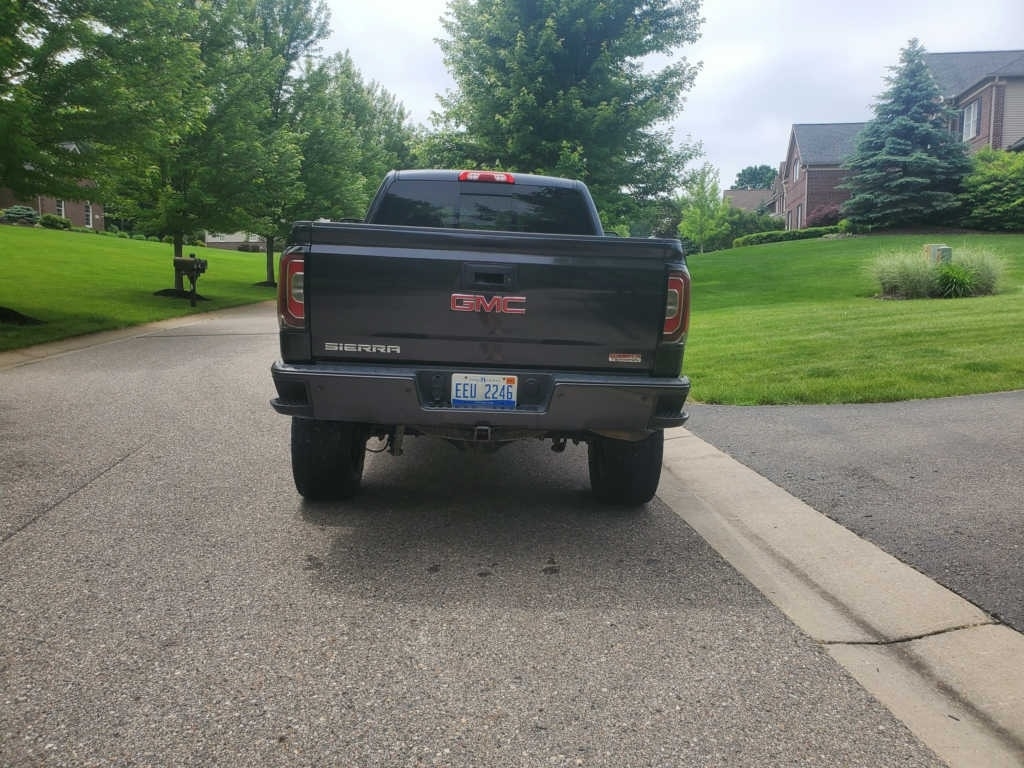 2016 GMC Sierra 1500 SLT photo