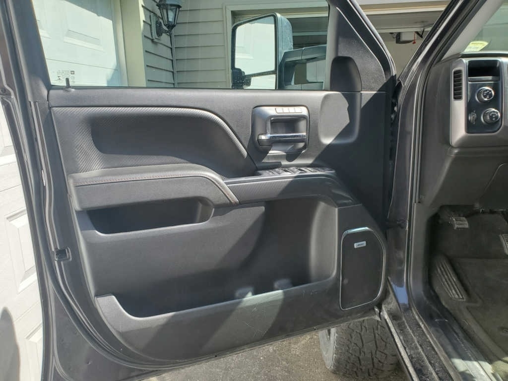 2016 GMC Sierra 1500 SLT photo