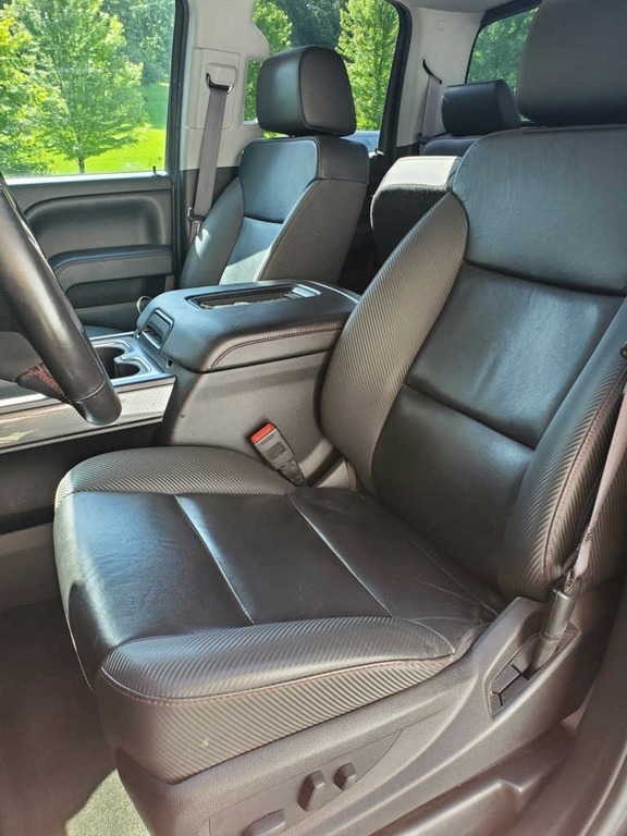 2016 GMC Sierra 1500 SLT photo