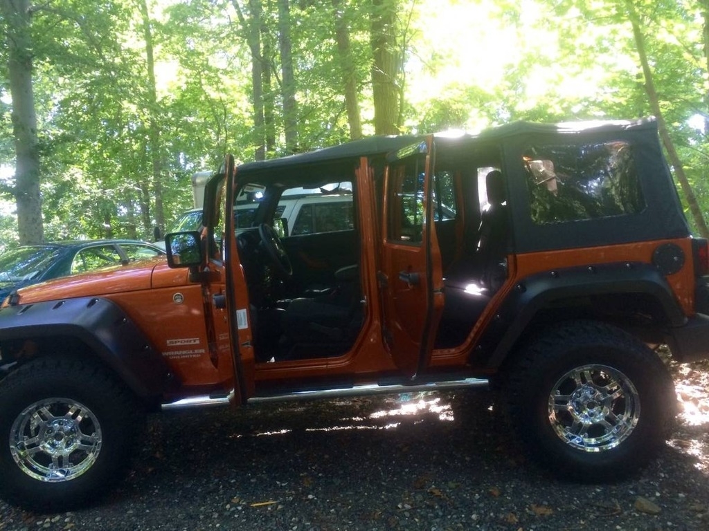 2011 Jeep Wrangler Unlimited Sport SUV