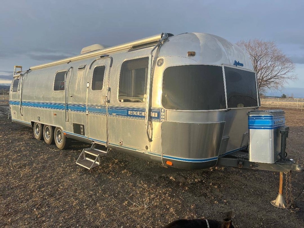 1989 Airstream Excella 1000 Travel Trailer