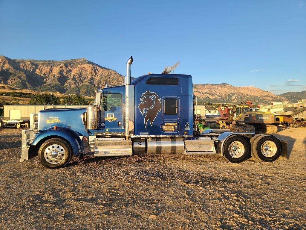 2019 Kenworth W900I Cummins  X15