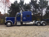 2013 Peterbilt 389 73" Semi Truck Sleeper