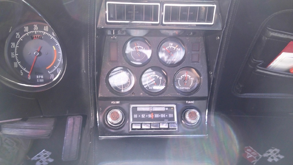 1973 Chevrolet Corvette Stingray photo