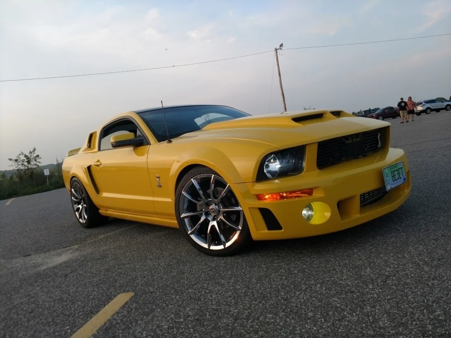2006 Ford Mustang GT Deluxe Coupe