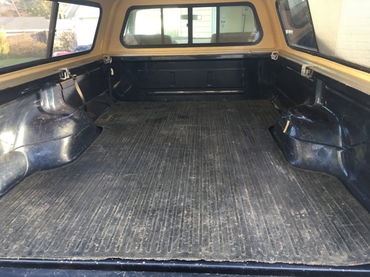 1990 Ford F-150 XLT Lariat photo