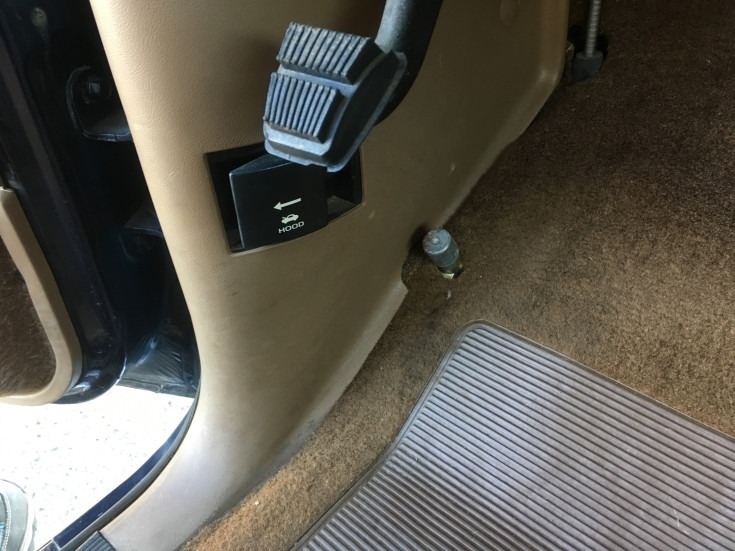 1990 Ford F-150 XLT Lariat photo