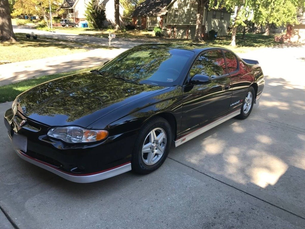2002 Chevrolet Monte Carlo SS photo