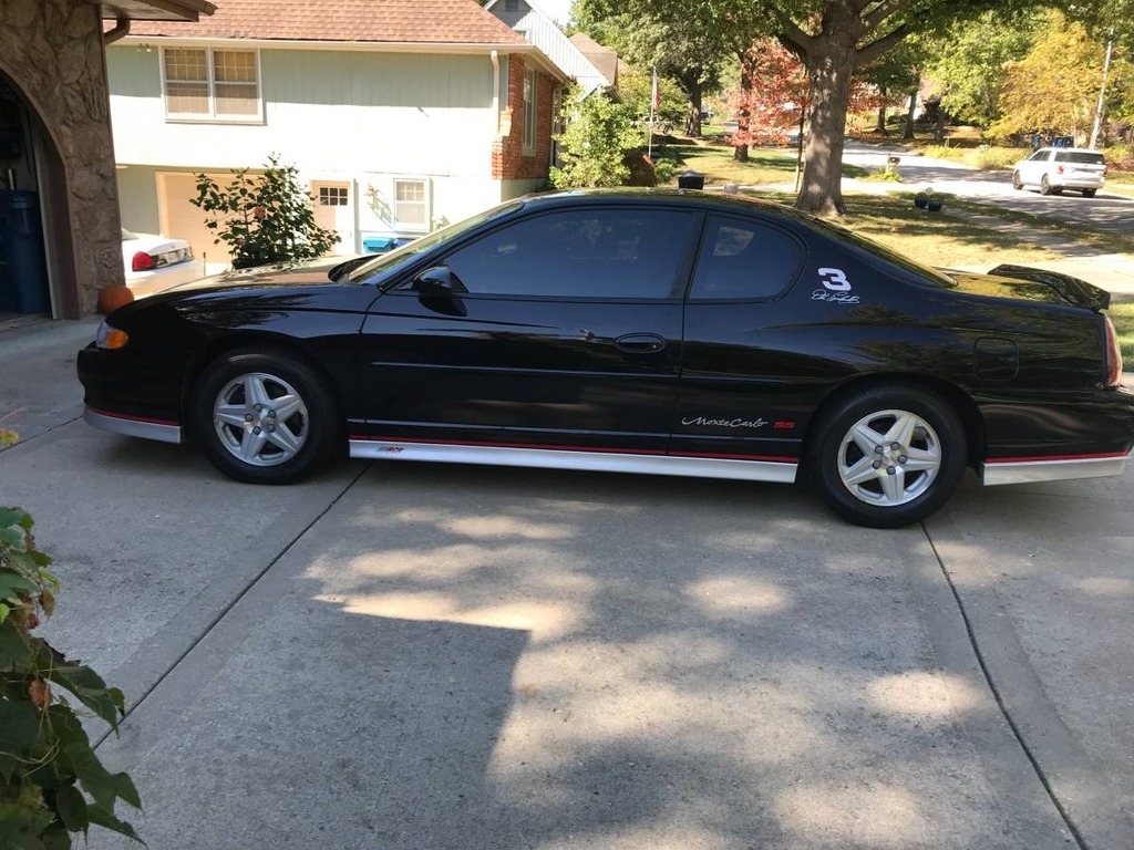 2002 Chevrolet Monte Carlo SS photo
