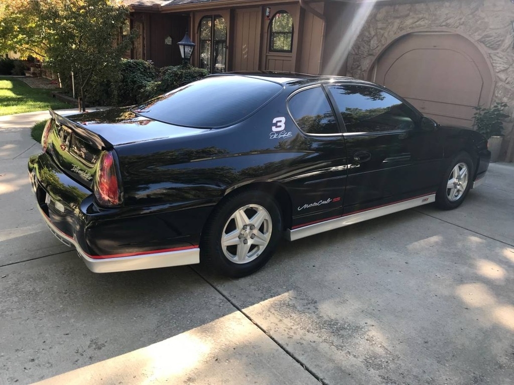 2002 Chevrolet Monte Carlo SS photo