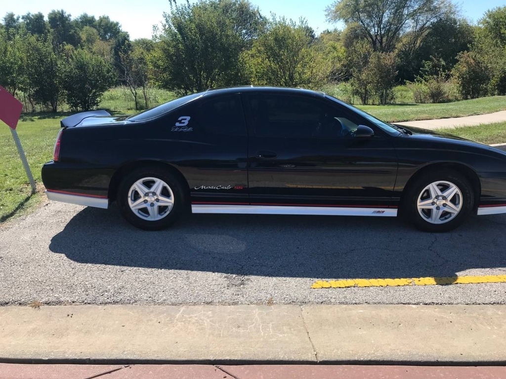 2002 Chevrolet Monte Carlo SS photo