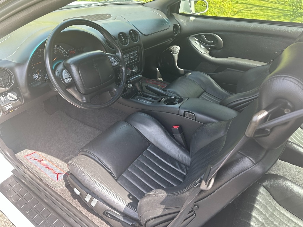 2001 Pontiac Firebird Formula photo