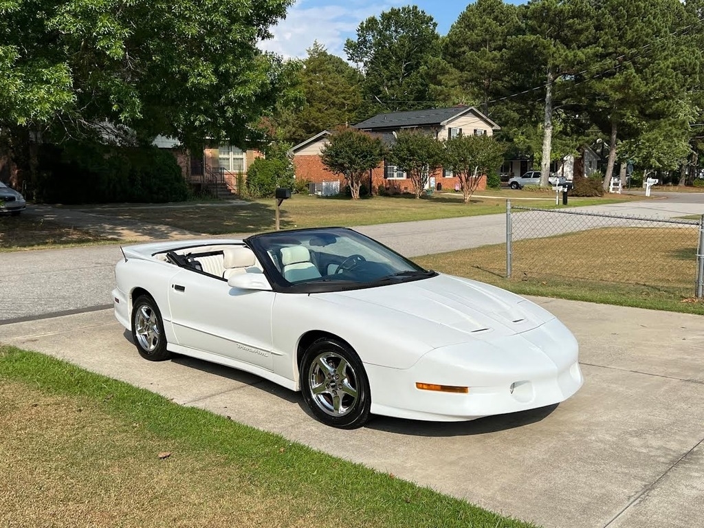 1996 Pontiac Firebird Formula photo
