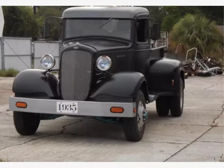 1935 Chevrolet 1 Ton Dually Pickup
