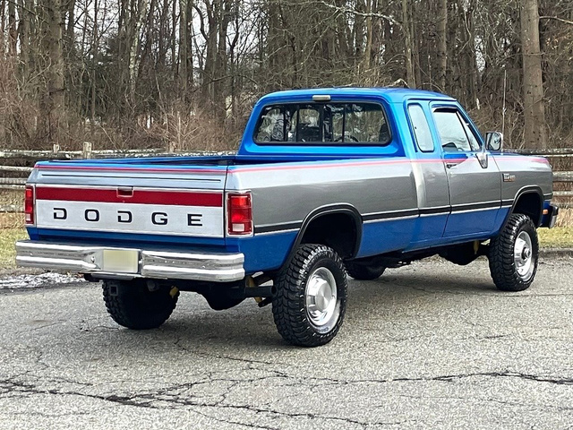 1992 Dodge Ram 250 photo