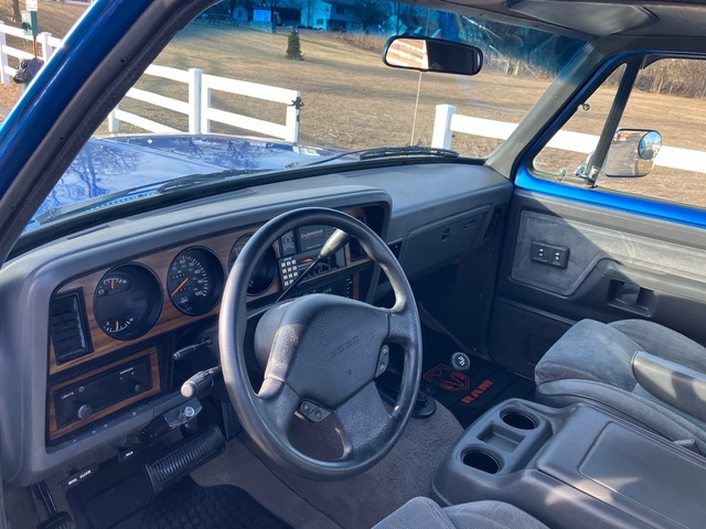 1992 Dodge Ram 250 photo