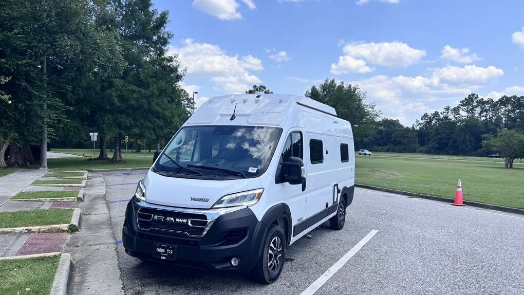 2025 Winnebago Solis 59PX V6