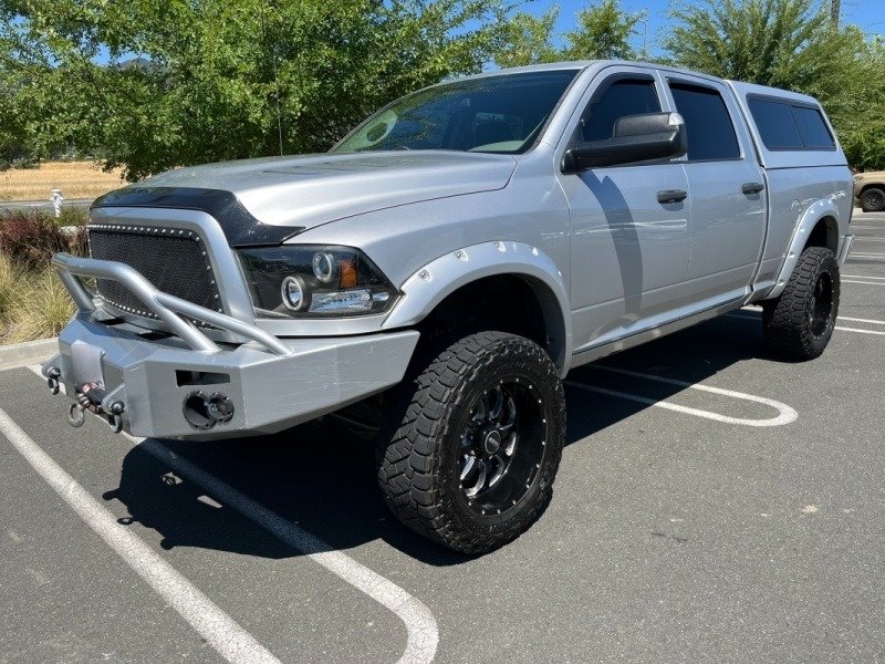 2012 Ram 2500 Tradesman 4x4 Crew Cab Pickup