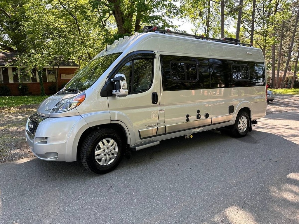 2019 Winnebago Travato 59G V6 Class B RV