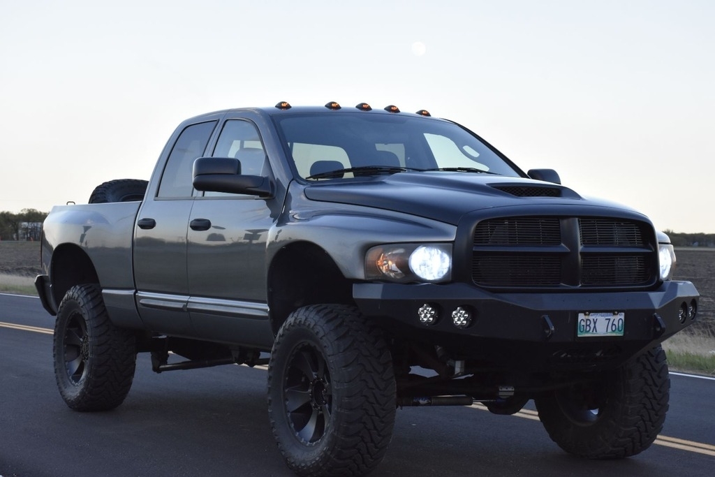 2005 Dodge Ram Pickup 3500 ST Pickup