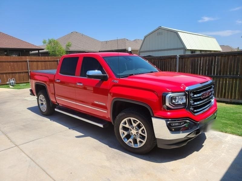 2017 GMC Sierra 1500 SLT photo