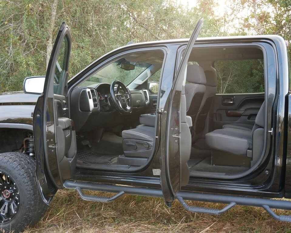 2014 GMC Sierra 1500 SLE photo
