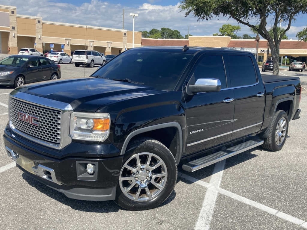 2014 GMC Sierra 1500 Denali photo