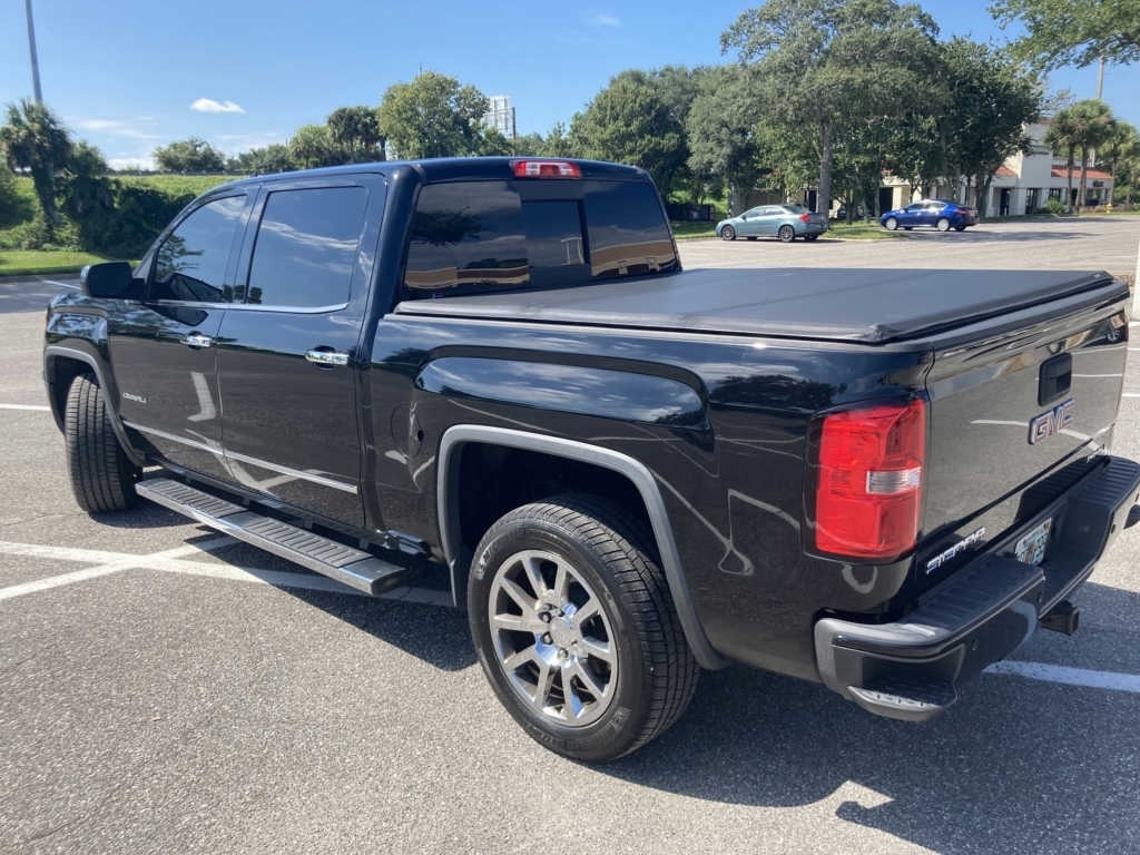 2014 GMC Sierra 1500 Denali photo