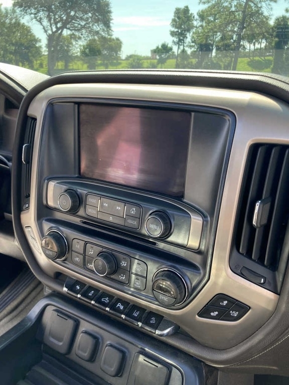 2014 GMC Sierra 1500 Denali photo