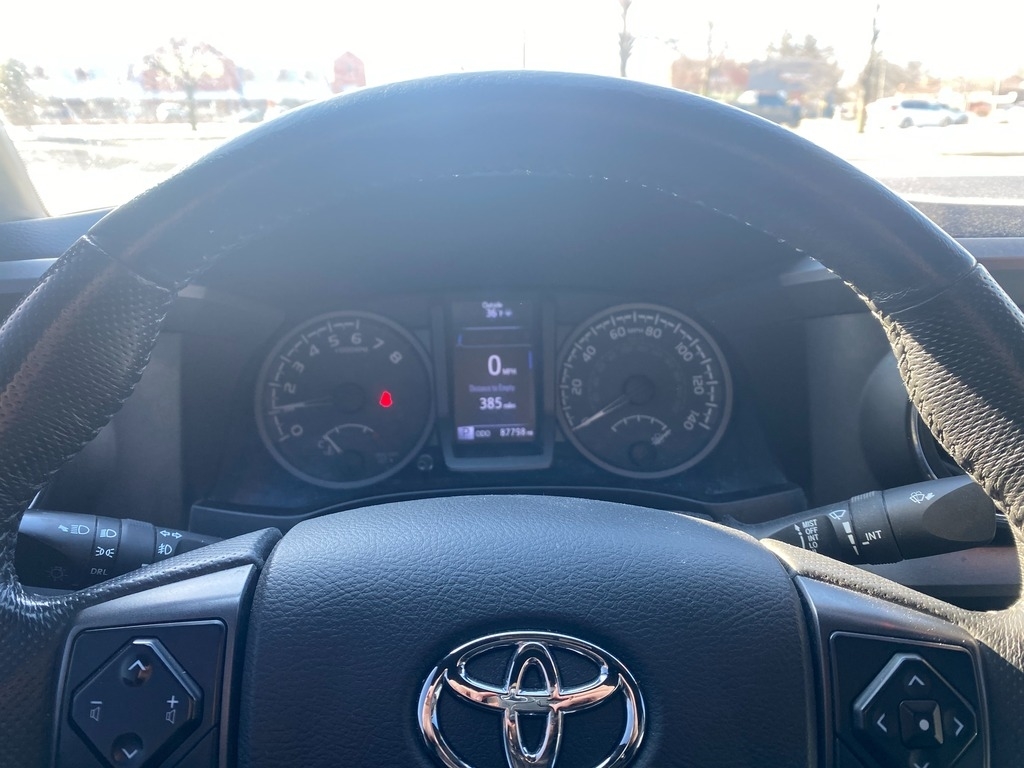 2017 Toyota Tacoma TRD Off-Road photo