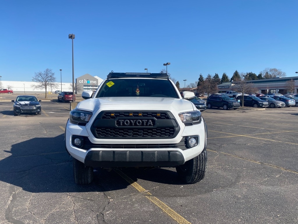 2017 Toyota Tacoma TRD Off-Road photo