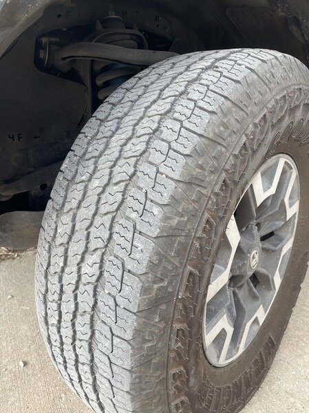 2023 Toyota Tacoma TRD Off-Road photo