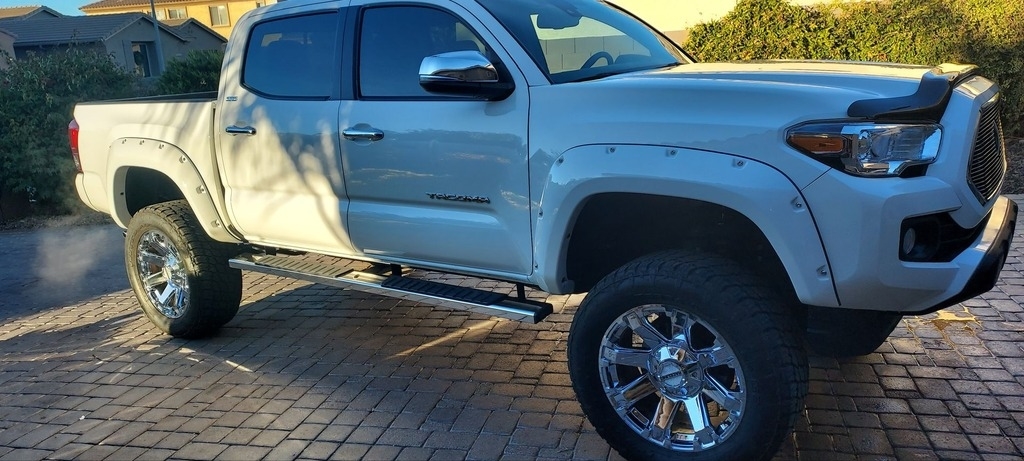 2021 Toyota Tacoma SR5 V6 photo